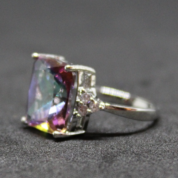 Mystic Rainbow Topaz Ring - Picture 3 of 7